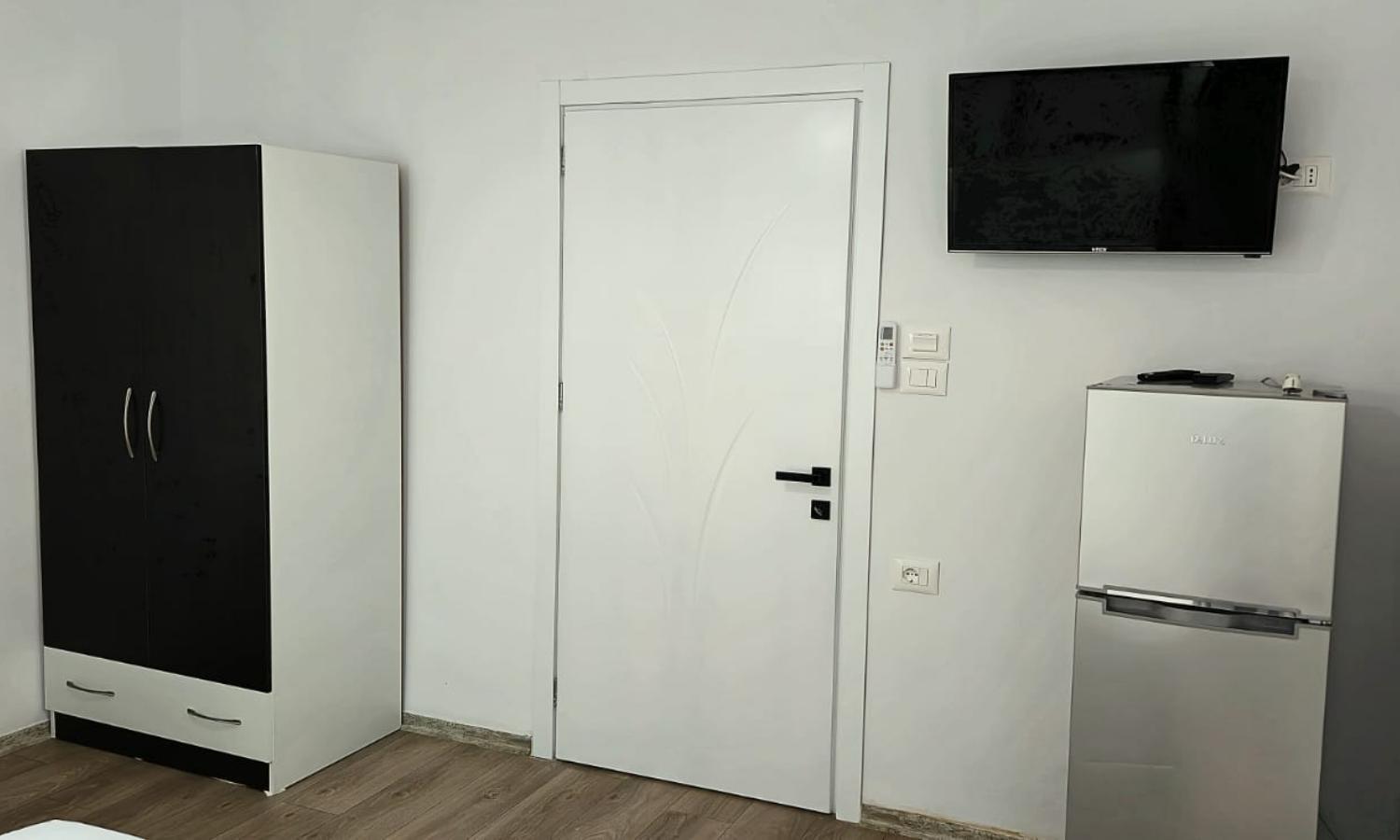 Guest House Pogradeci Exterior foto